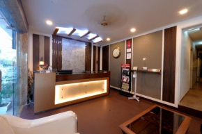 Hotel Opera Delhi Airport